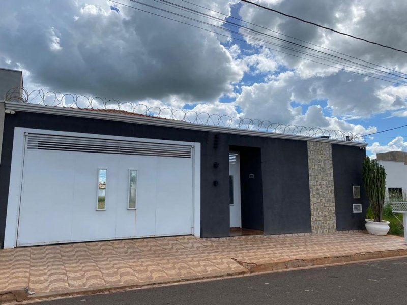 Casa - Venda - Villagio - Iturama - MG