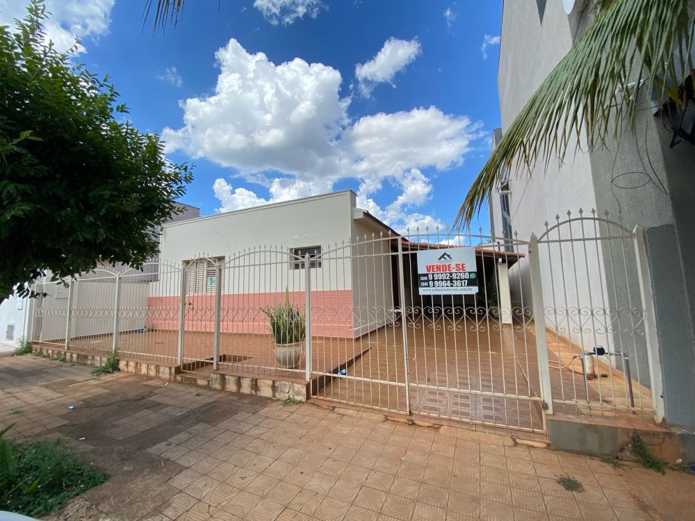 Casa - Venda - Centro - Iturama - MG