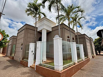 Casa a venda no centro